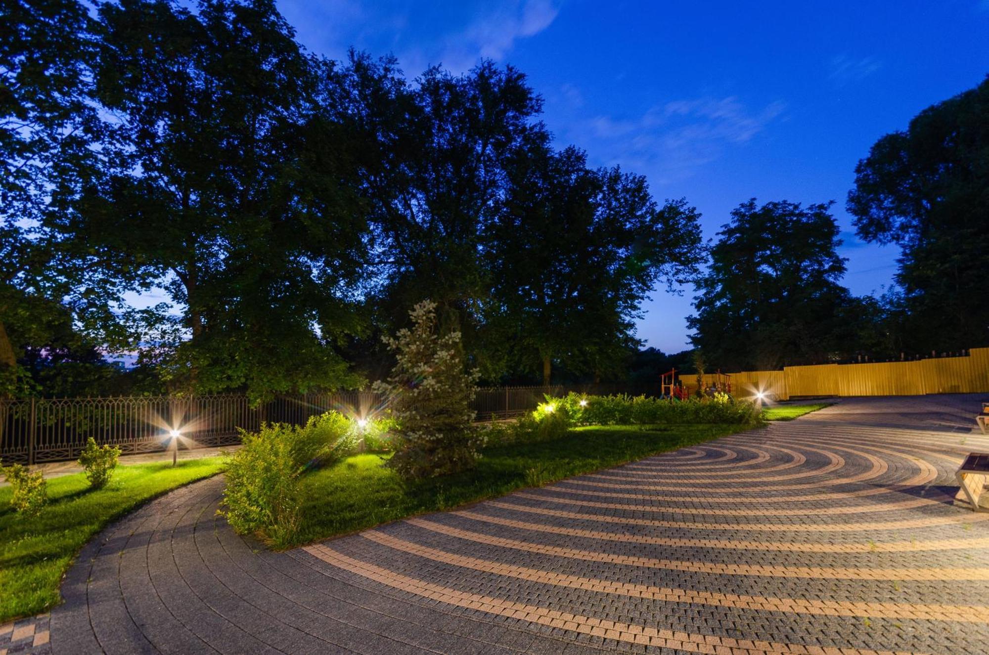 Luxury Apartment Close To The City Centre Kischinau Exterior foto